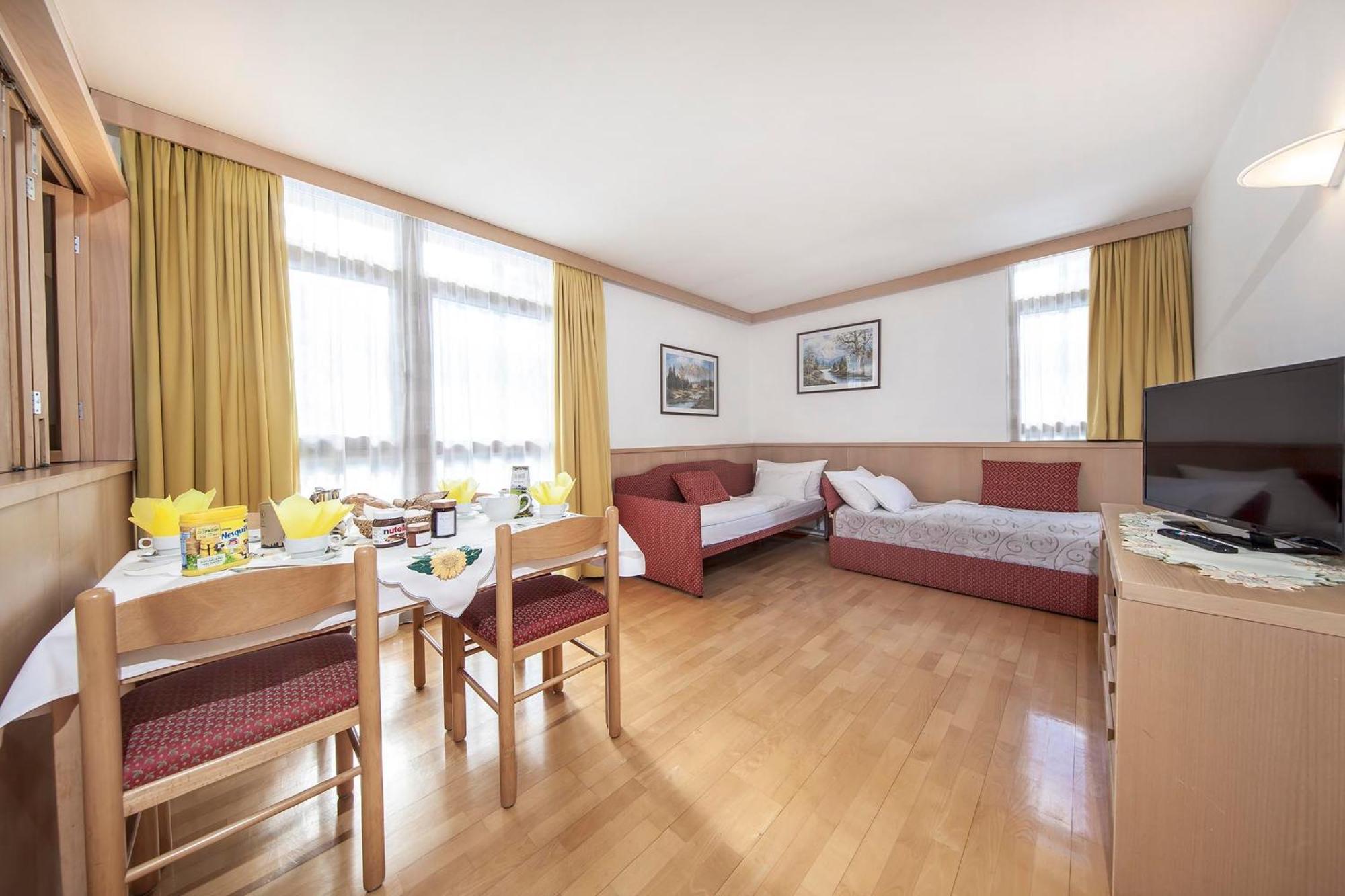 Residence Villa Al Sole Селва ди Вал Гардена Екстериор снимка